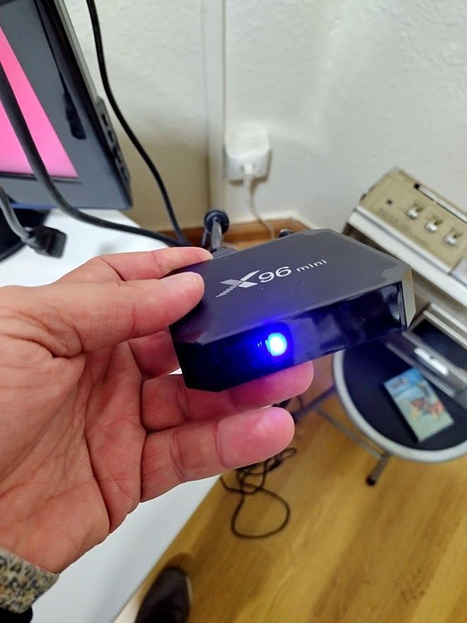 Mini Android TV X96 con 2GB Reacondicionado