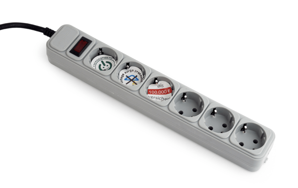 Regleta GEMBIRD 6 tomas con proteccion antipicos y cable de 1,5M